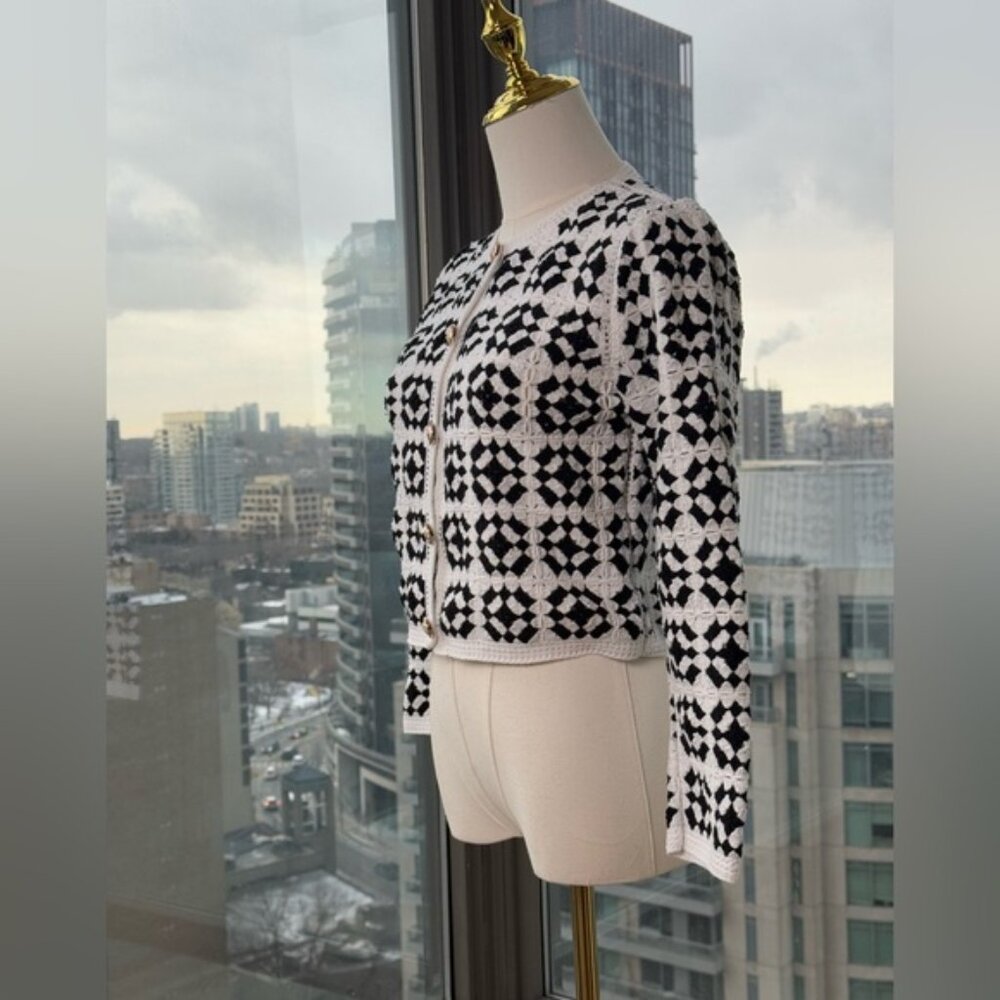 🆕 FARM Rio 🧿 NWT Patch Crochet Black & White Monochrome Button Up Jacket, Sz M - Picture 9 of 15